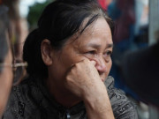 Tin tức - Cô gái 19 tuổi mất tích trong vụ sập cầu Phong Châu, người thân ngã quỵ