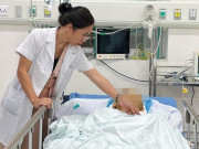 Sức khỏe - Vụ xe khách 16 chỗ bị vùi lấp ở Cao Bằng: Cứu nạn nhân sống sót đầu tiên