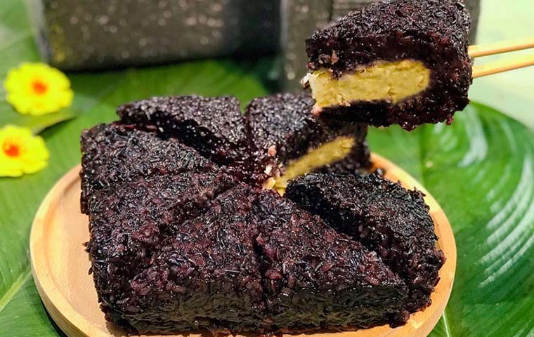 Khi thưởng thức, bạn có thể ăn kèm với kiệu hoặc một ít đồ chua để tăng thêm hương vị.