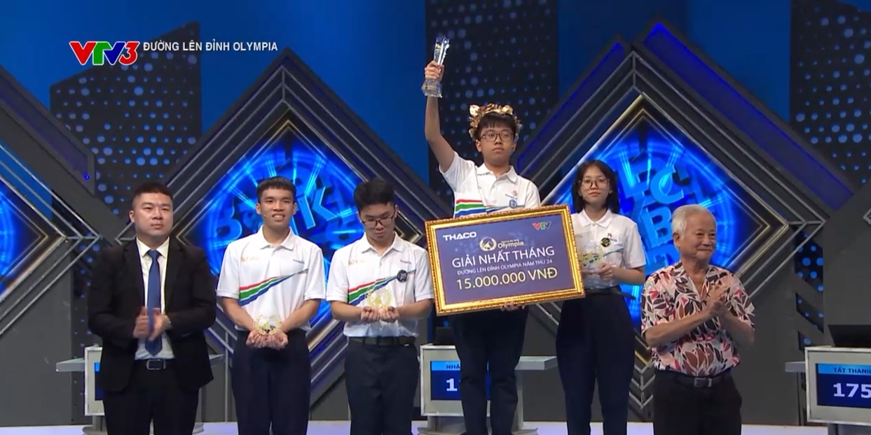 Nam sinh amp;#34;siêu trí tuệamp;#34; ở Hà Nội, điểm SAT top 1% thế giới tiếp tục giành chiến thắng trận thi tháng Olympia 2024 - 8