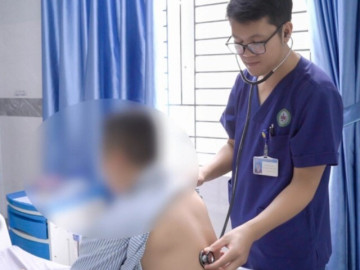 Nam thanh niên 22 tuổi nhập viện cấp cứu sau khi làm điều này chữa mất ngủ