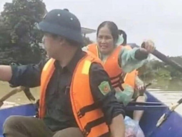 Cô lái đò ở chùa Hương trốn gia đình đi vào tâm lũ, quyết tiếp sức tới khi nào không thể giúp được nữa thì thôi