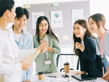 Sắp tới, hàng triệu công dân tốt nghiệp đại học chuẩn bị đón tin vui