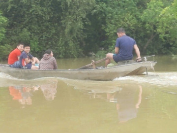 Mưa ngớt, nước lũ trên các sông ở Hà Tĩnh rút nhanh