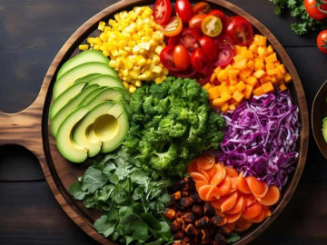 Chế độ ăn cầu vồng tốt như thế nào mà các ngôi sao quốc tế đều ăn theo, có người giảm tận 18kg sau khi sinh con?