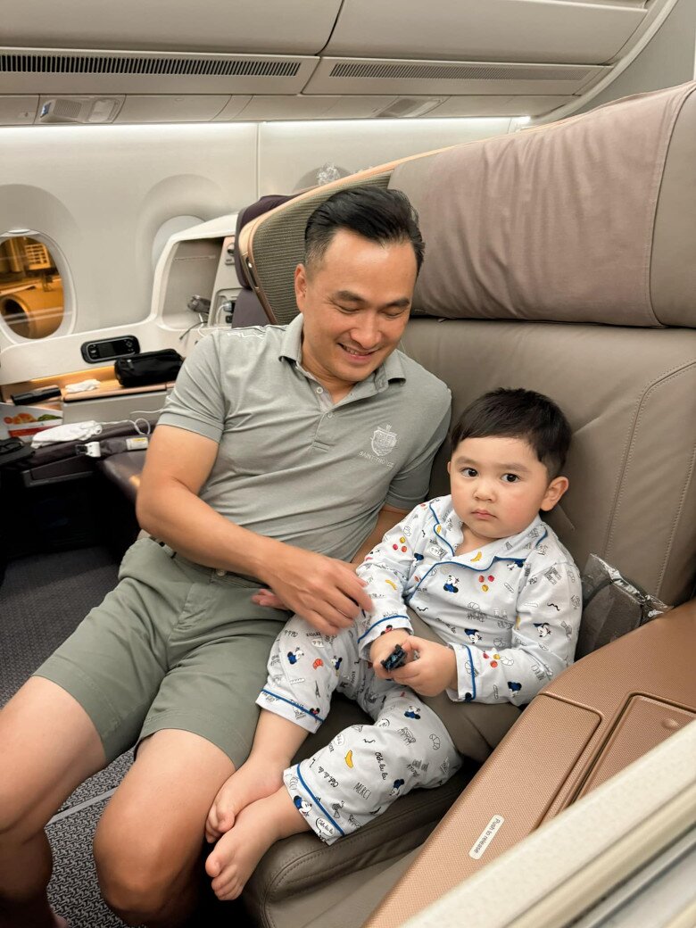 Lý thùy chang thông báo sắp vỡ chum lần 2 quý tử của chi bảo gặp ai cũng chào hỏi lễ phép - 7