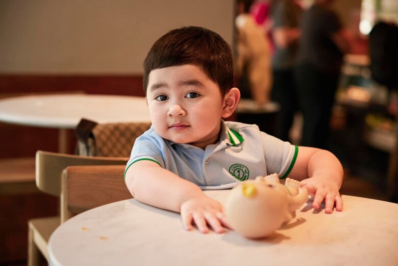 Lý thùy chang thông báo sắp vỡ chum lần 2 quý tử của chi bảo gặp ai cũng chào hỏi lễ phép - 6