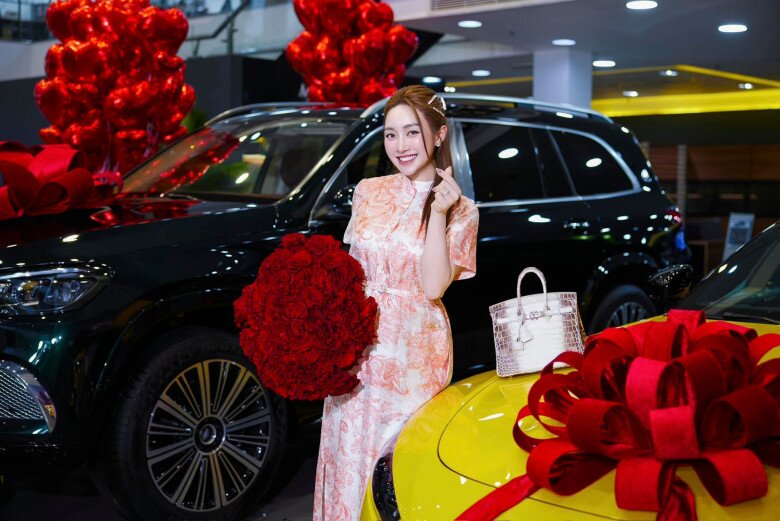 Lý thùy chang mang bầu sướng như bà hoàng chi bảo và con trai phải chiều lòng cho êm nhà êm cửa - 6
