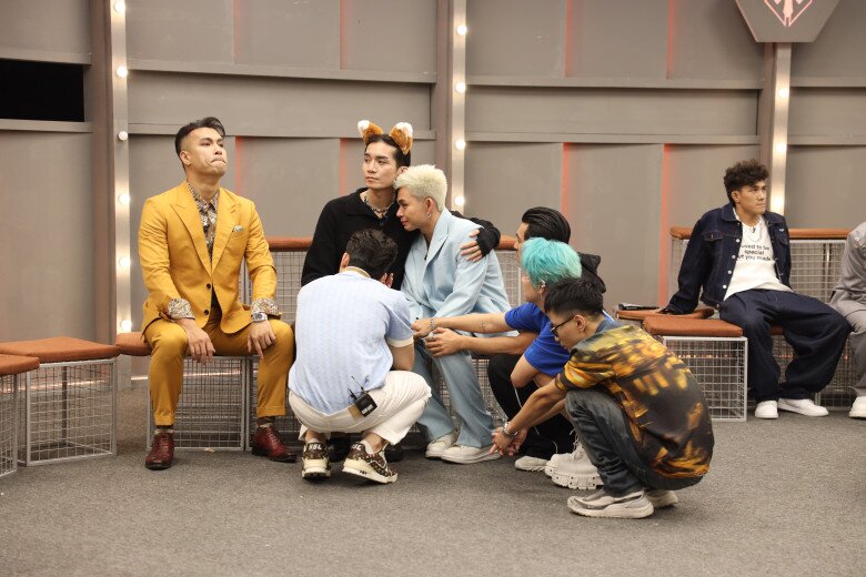 Mc thành trung bị loại khỏi show tiếc nuối nói ở việt nam chỉ có một vài mc biết hát thôi trong đó có tôi - 1