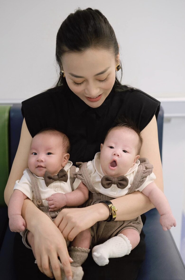 Shark bình khoe ảnh đón sinh nhật bên phương oanh vợ trẻ nóng bỏng kém 8 tuổi chăm đánh dấu chủ quyền - 10