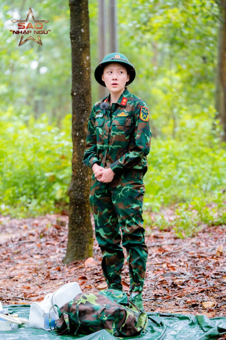 Uyển Ân thừa nhận ở nhà mình là tiểu thư.