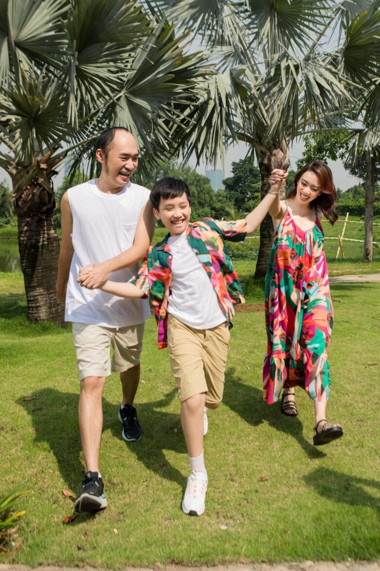 chị lâm vỹ dạ - chú tiến luật bức xúc vì cách xưng hô ngoại hình đứng tuổi bị so sánh với midu huy khánh - 12