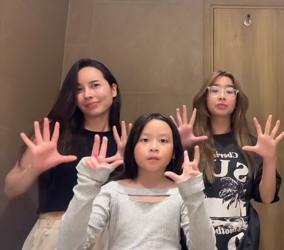 Con nhà sao việt nhảy múa cực dẻo lọ lem hút 44 triệu lượt xem quý tử nhà đan trường dạn dĩ trên sân khấu - 19