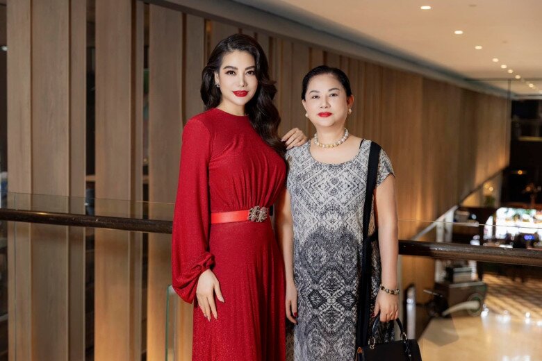 Mẹ ruột sao việt là hoa khôi một thời mẹ hoa hậu giáng my ngoài 80 tuổi thần thái như phu nhân - 16