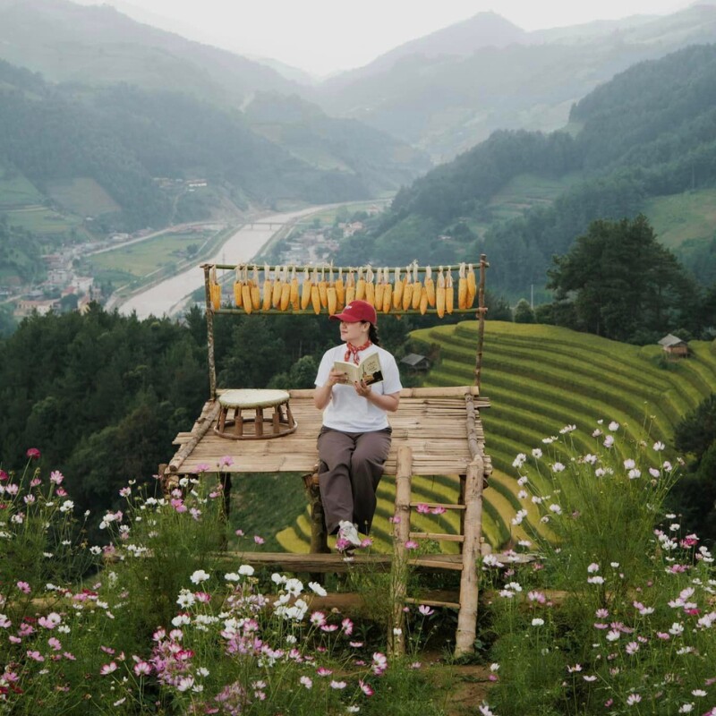 Mù Cang Chải đang vào dịp đẹp nhất trong năm, đừng ngần ngại mà chuẩn bị ngay một chuyến đi để thưởng ngoạn, khám phá miền đất xinh đẹp này nhé! (Ảnh: Nguyễn Thùy Dương)