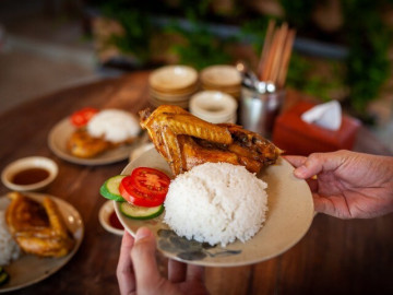 Không chỉ Hội An, Đà Lạt cũng có món cơm gà cực ngon: 5 địa chỉ mà chỉ dân sành ăn mới biết