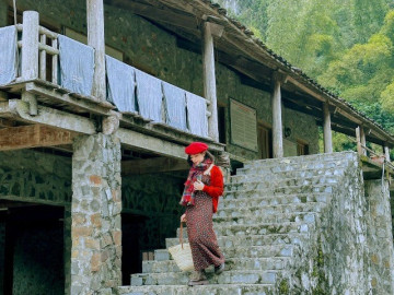 Ghé thăm ngôi làng đá cổ 400 năm tuổi ở Cao Bằng, ngỡ ngàng như xuyên không tới thế giới khác