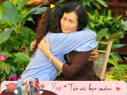 Tin tức - Xúc động khoảnh khắc con gái ôm chầm lấy mẹ, cài bông hồng lên áo: “Hãy dành thời gian cho cha mẹ khi còn có thể...”