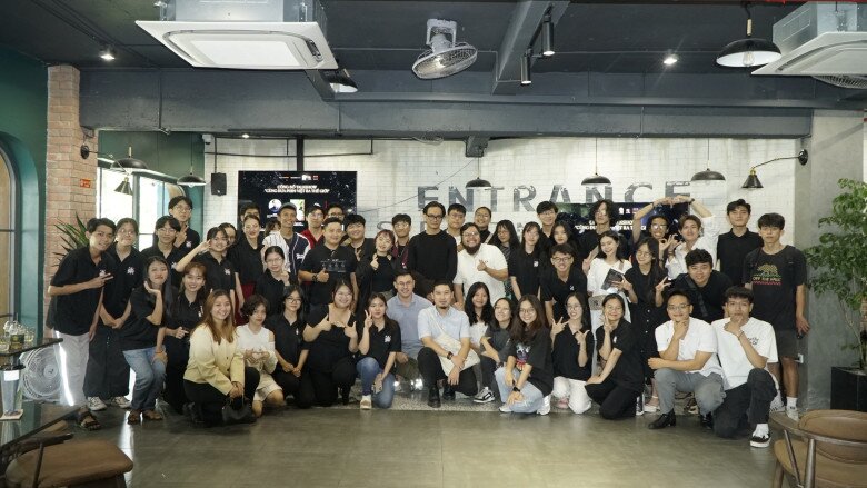 Sinh viên sẽ được học hỏi, cọ xát thực tế thông qua những chương trình workshop, trao đổi thông tin với các chuyên gia, nghệ sĩ gạo cội, có tiếng vang trong lĩnh vực nghệ thuật.