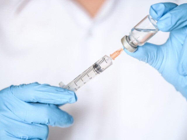 Muốn sống là chính mình, “cô gái” trẻ ở Hà Nội phải trả giá đắt khi mắc ung thư vú vì sai lầm của bản thân