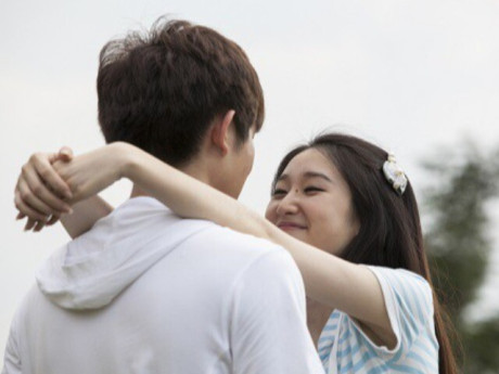 Nữ sinh biết cách tránh thai nhưng dùng thuốc khẩn cấp 5 lần/tháng, chuyên gia chỉ “lỗ hổng” giáo dục ngay tại gia đình