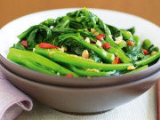 Sức khỏe - Rau luộc hay xào nhiều dinh dưỡng hơn? Bất ngờ kiểu nấu tốt cho sức khoẻ nhưng phải hạn chế dùng