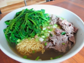 Nguyên tắc vàng khi ăn uống, chế biến và bảo quản thực phẩm mùa mưa bão để bảo vệ sức khỏe cả gia đình