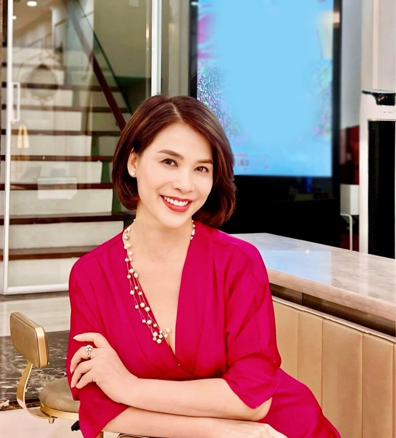 Doanh nhân Ý Lan cẩn trọng trong việc yêu đương với Chí Trung.