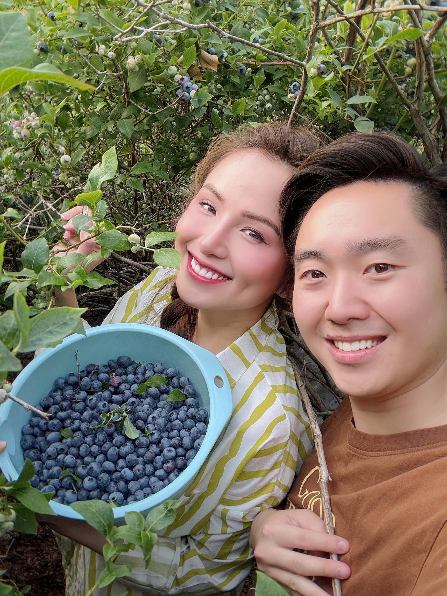 Diễm Hương tận hưởng cuộc sống bình yên bên ông xã.