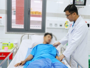 Chàng trai 25 tuổi bị đột quỵ khi đang ngồi chơi, cấp cứu xong mới nhận ra 3 thói quen sai lầm mỗi ngày 