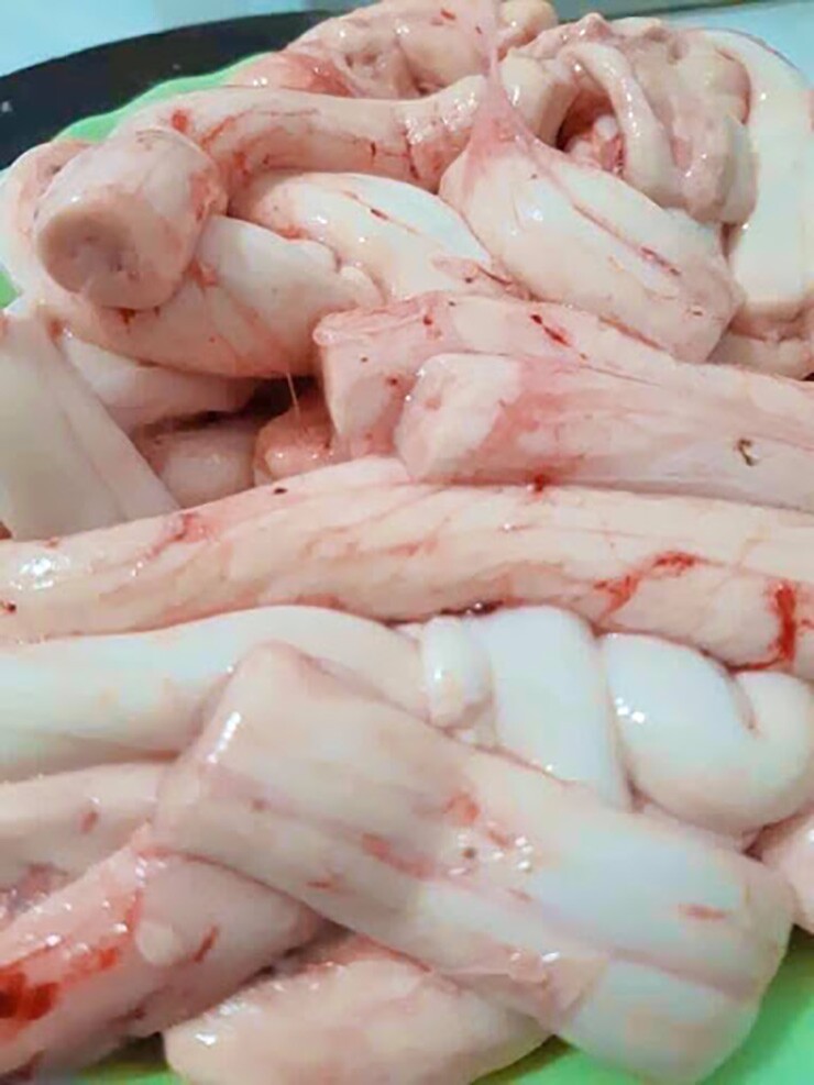 Từ tủy bò có thể làm thành nhiều món ngon, giá tới 250.000 đồng/kg