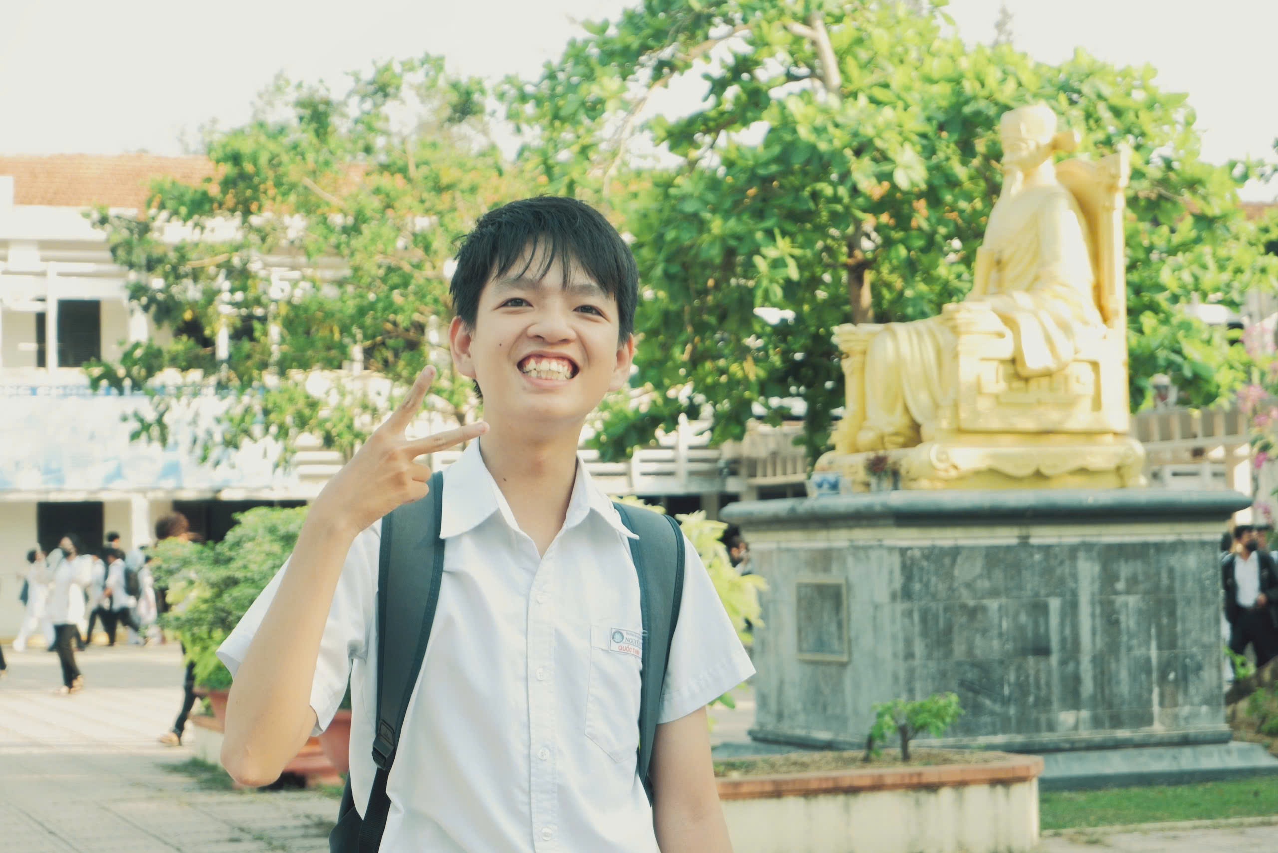 Nam sinh đến từ Khánh Hoà có lợi thế về ngoại ngữ, đạt thành tích IELTS 8.0