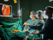 Sức khỏe - Con trai hồi sinh từ quả thận của mẹ