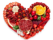 Sức khỏe - 9 loại củ quả màu đỏ là "thần dược" cho trái tim, giá lại rẻ hều, bán đầy chợ Việt