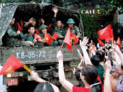 Tin tức - Xúc động hình ảnh chia tay thắm tình quân dân sau bão lũ Yên Bái