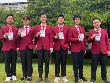 Ba bài toán của Việt Nam trong đề thi Olympic Toán quốc tế