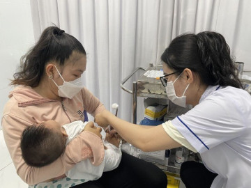 Đã có hơn 500 ca mắc, 3 ca tử vong do sởi, TPHCM đủ điều kiện công bố dịch?