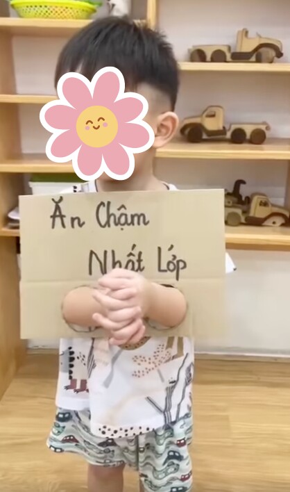 Cô giáo mầm non đăng clip “phản cảm” khiến hội phụ huynh xem mà nóng mặt, học sinh trở thành đối tượng câu view - 4