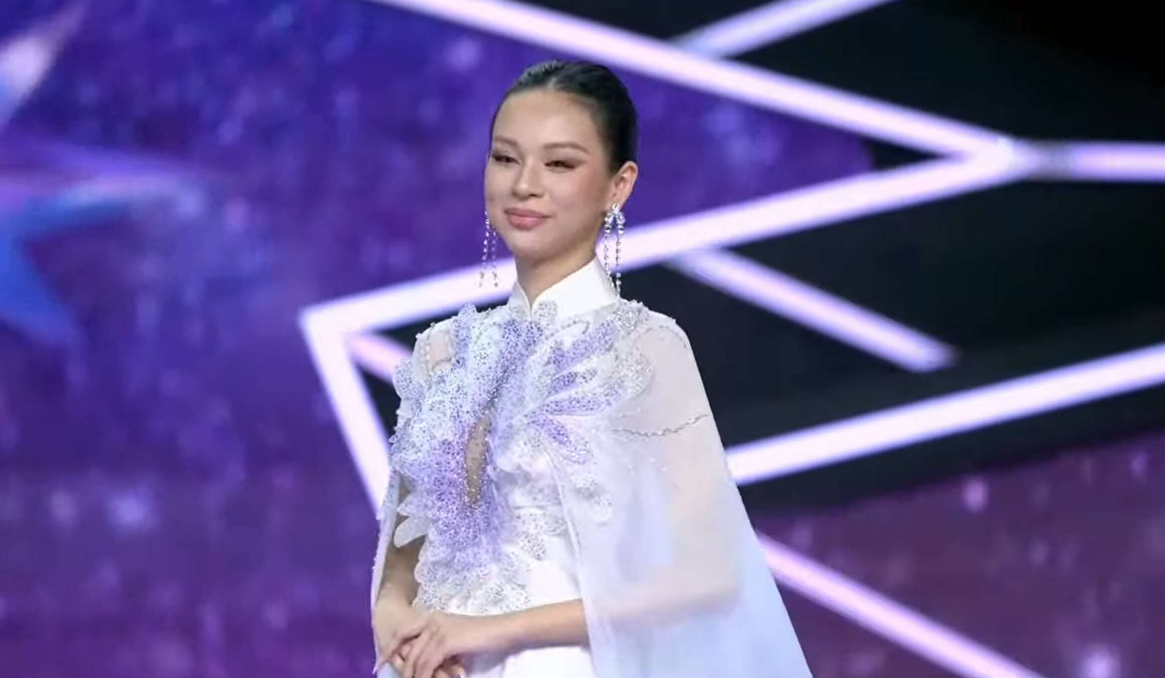 Chung kết Miss Universe Việt Nam 2024: Nguyễn Cao Kỳ Duyên đăng quang - 27