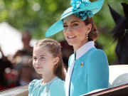 William - Kate ra quyết định về tương lai Công chúa Charlotte