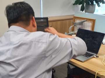 Nam sinh bị kẻ lừa đảo "thao túng tâm lý", ép vào nhà nghỉ giữa đêm