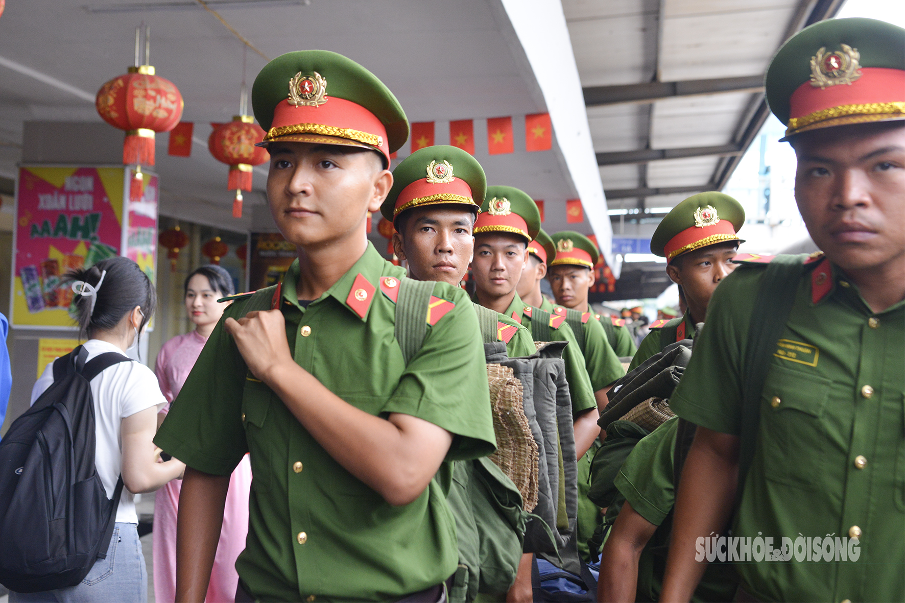 Các cán bộ, chiến sĩ bày tỏ quyết tâm nỗ lực hết mình, hoàn thành xuất sắc mọi nhiệm vụ được giao.