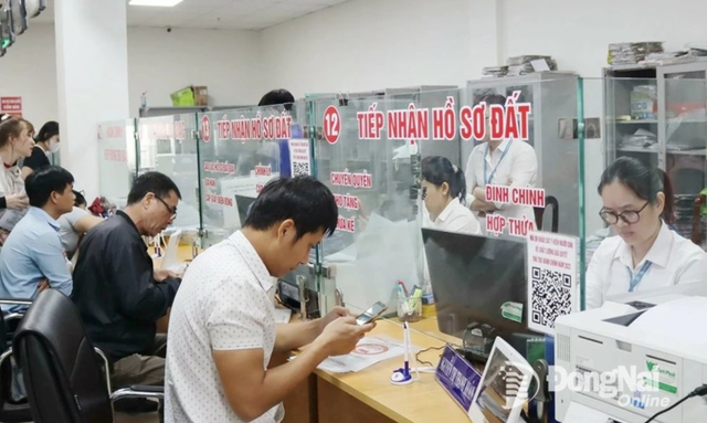 Từ ngày 1/7/2025, nhiều quy định mới liên quan đến việc cấp sổ đỏ chính thức có hiệu lực. Ảnh minh họa: Báo Đồng Nai online