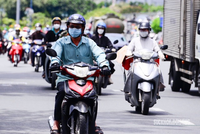 Miền Bắc oi nong sau những ngày mưa dông. Ảnh: Tuấn Anh