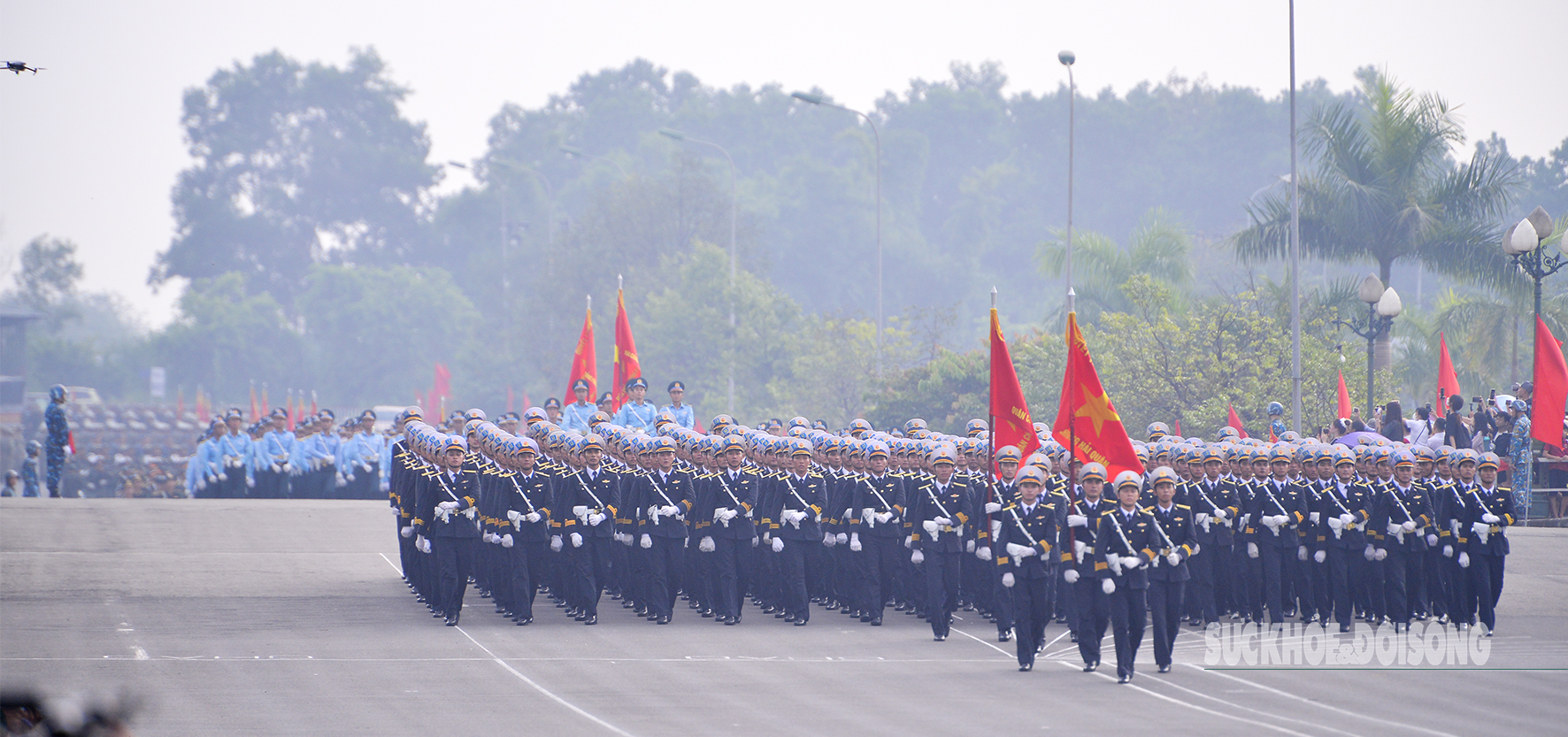 Tại thao trường Làng Văn hóa - Du lịch các dân tộc Việt Nam, có 10 khối quân đội tham gia hợp luyện, đại diện cho các lực lượng vũ trang trong toàn quân.