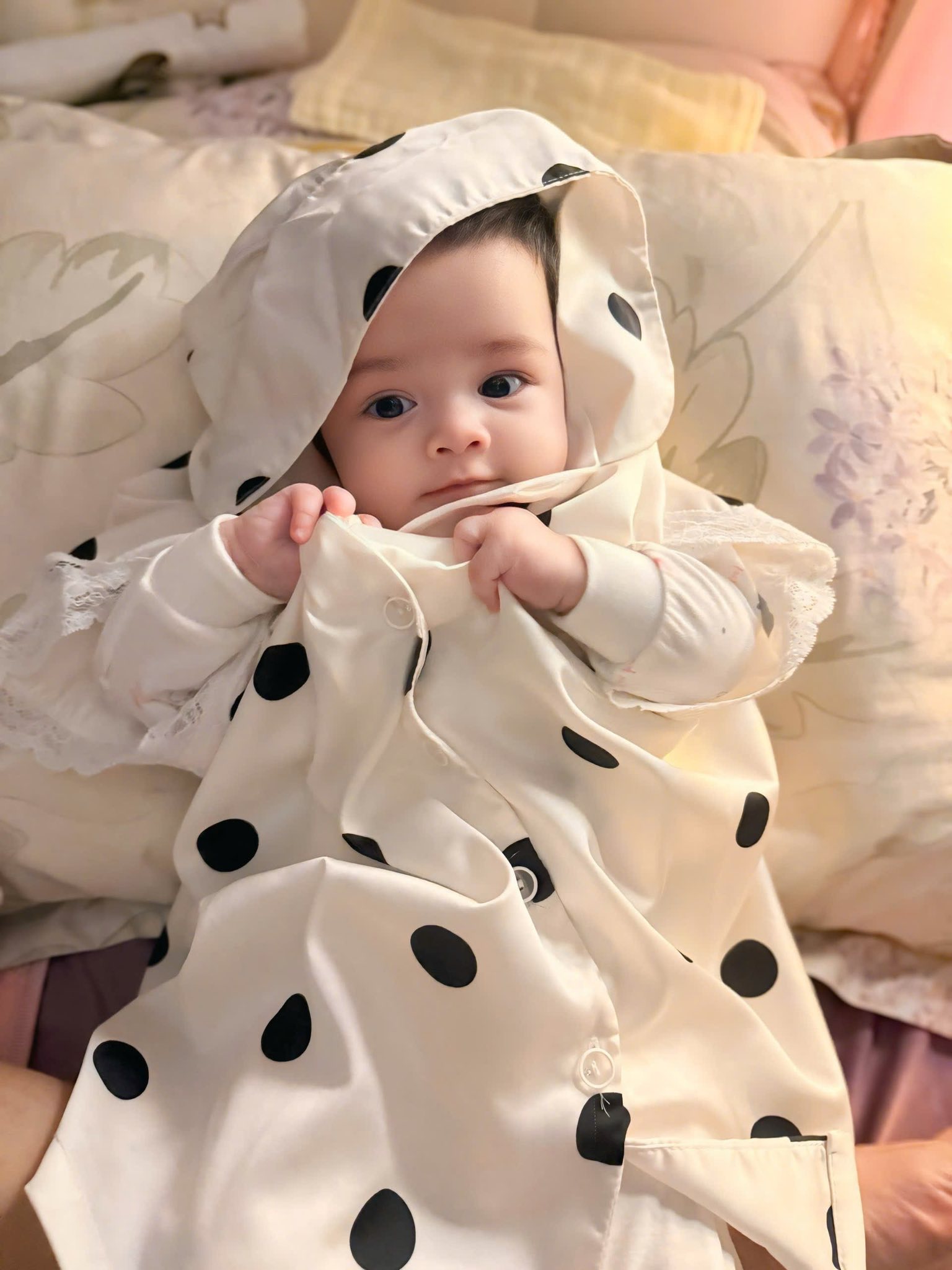 Cuộc sống bình yên, viên mãn của ca sĩ Nhật Kim Anh từ khi có con gái đáng yêu, xinh xắn - 4