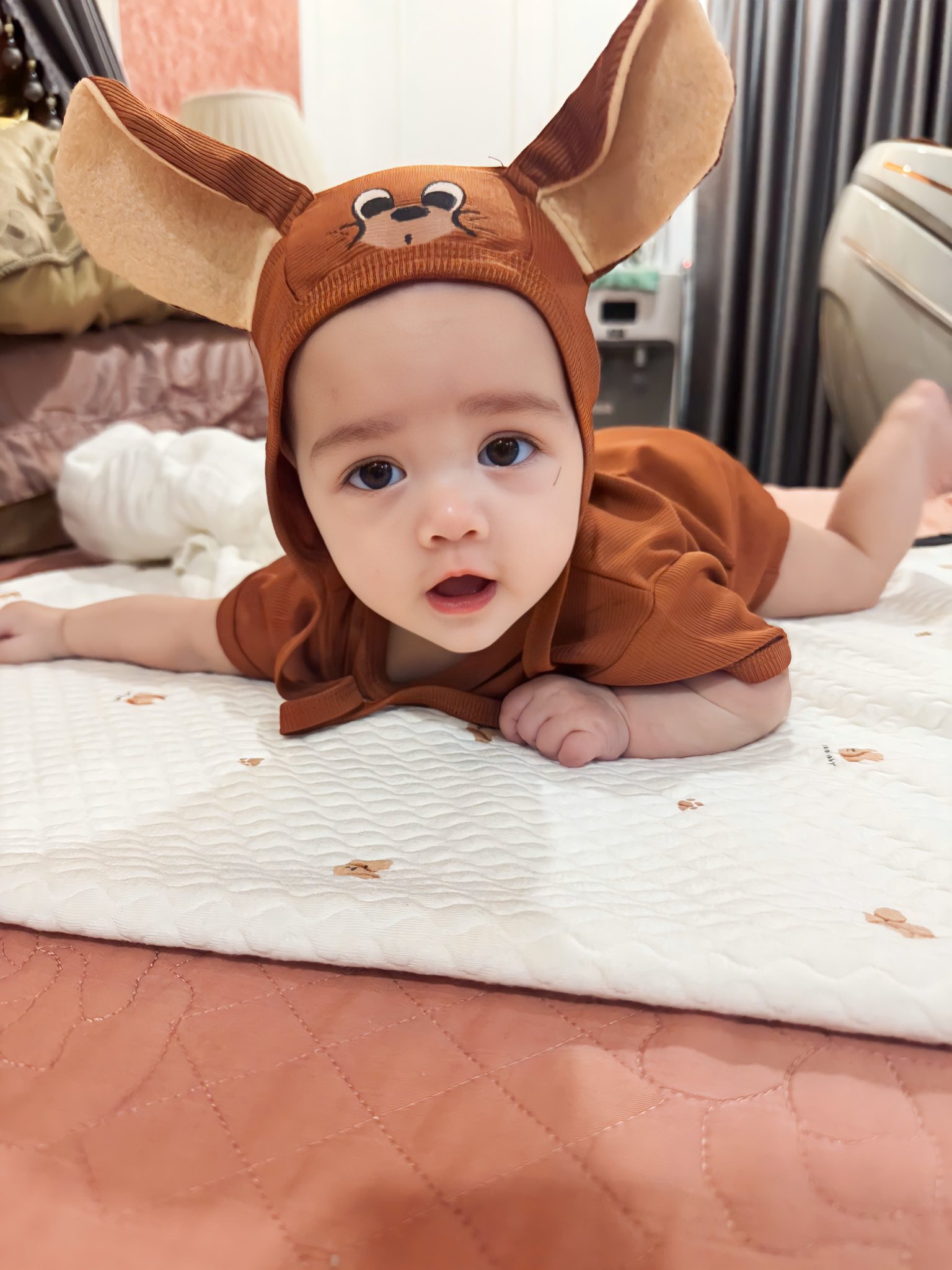 Hình ảnh đáng yêu của con cái Nhật Kim Anh.