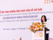 Bộ Y tế đề xuất ưu đãi chế độ nghỉ thai sản, hỗ trợ bằng tiền mặt hoặc hiện vật khi sinh con một bề, có 2 con gái