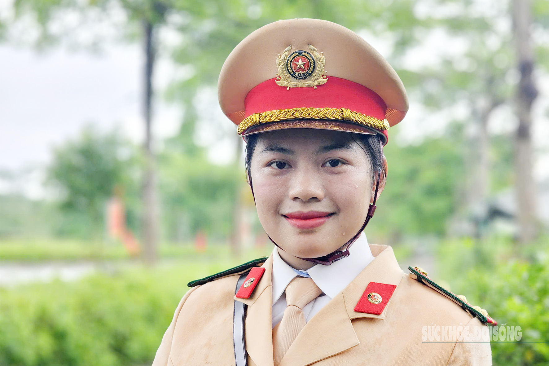 Dù đã tốt nghiệp cử nhân, thạc sĩ và đã có công việc riêng, Phượng vẫn quyết tâm thi vào ngành Công an để theo đuổi đam mê.