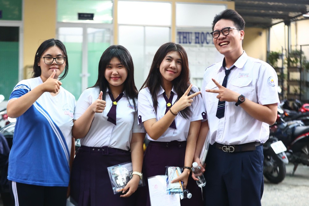 Thí sinh tham dự kỳ thi tốt nghiệp THPT tại TP.HCM. Ảnh: DI LINH